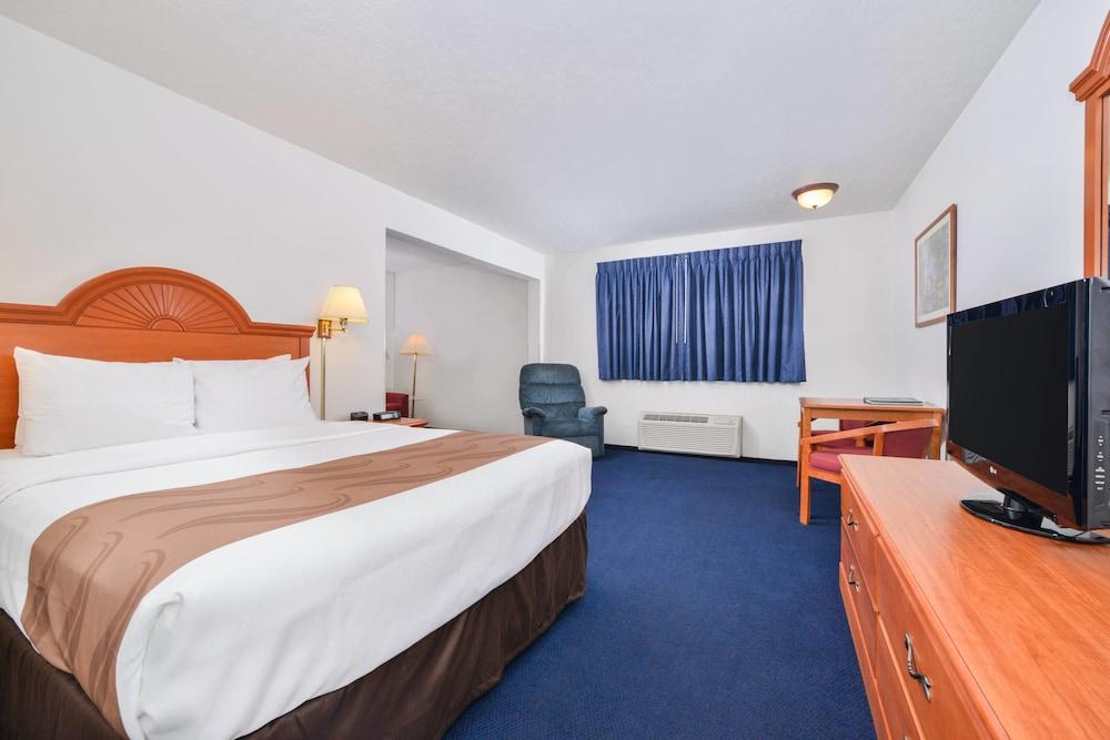 Quality Inn サンドポイント エクステリア 写真