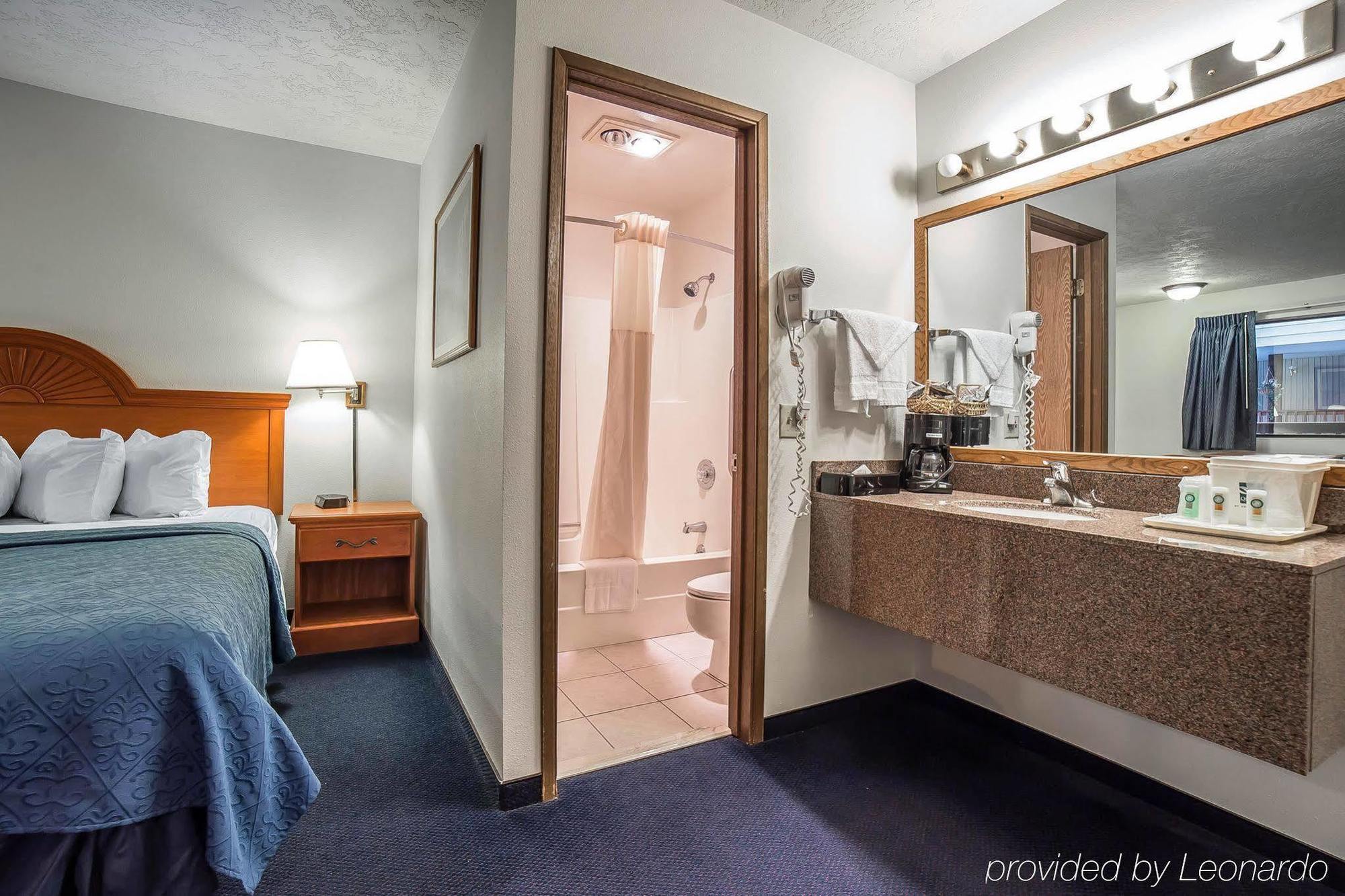 Quality Inn サンドポイント エクステリア 写真