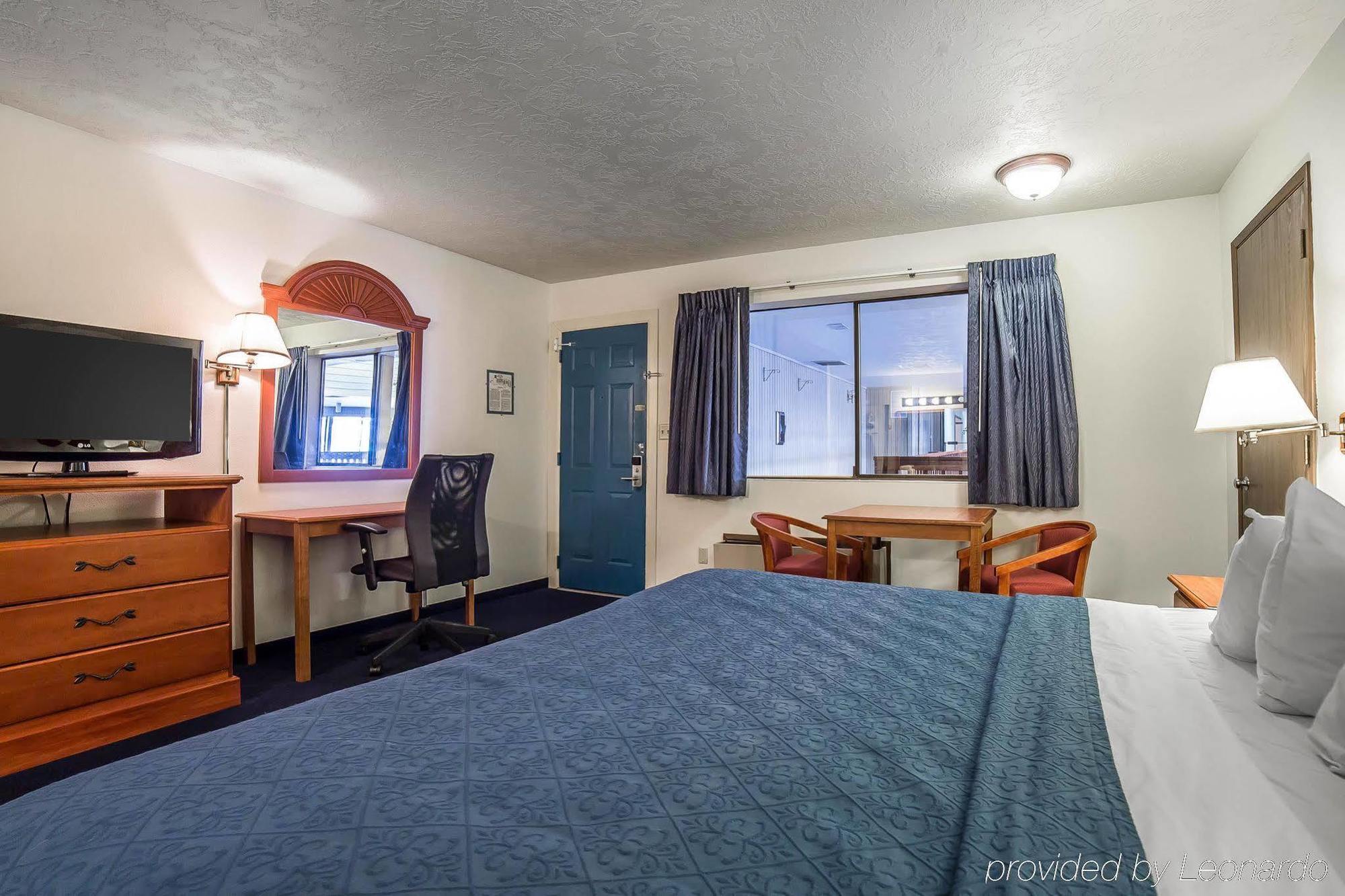Quality Inn サンドポイント エクステリア 写真