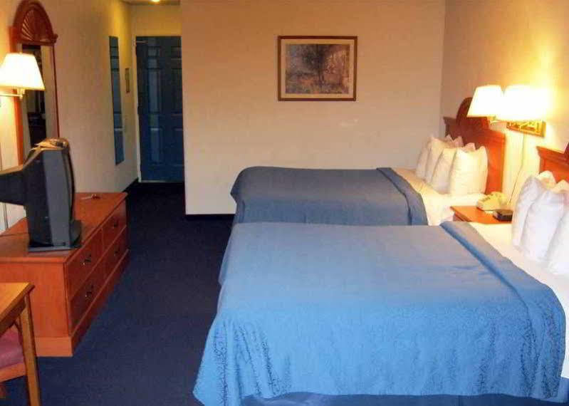 Quality Inn サンドポイント エクステリア 写真
