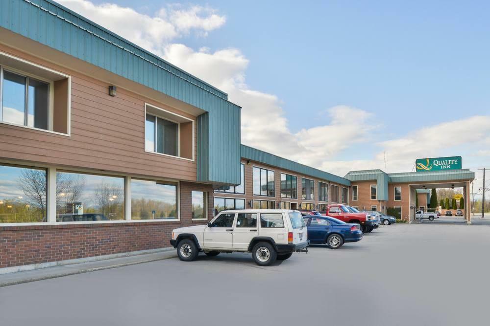 Quality Inn サンドポイント エクステリア 写真